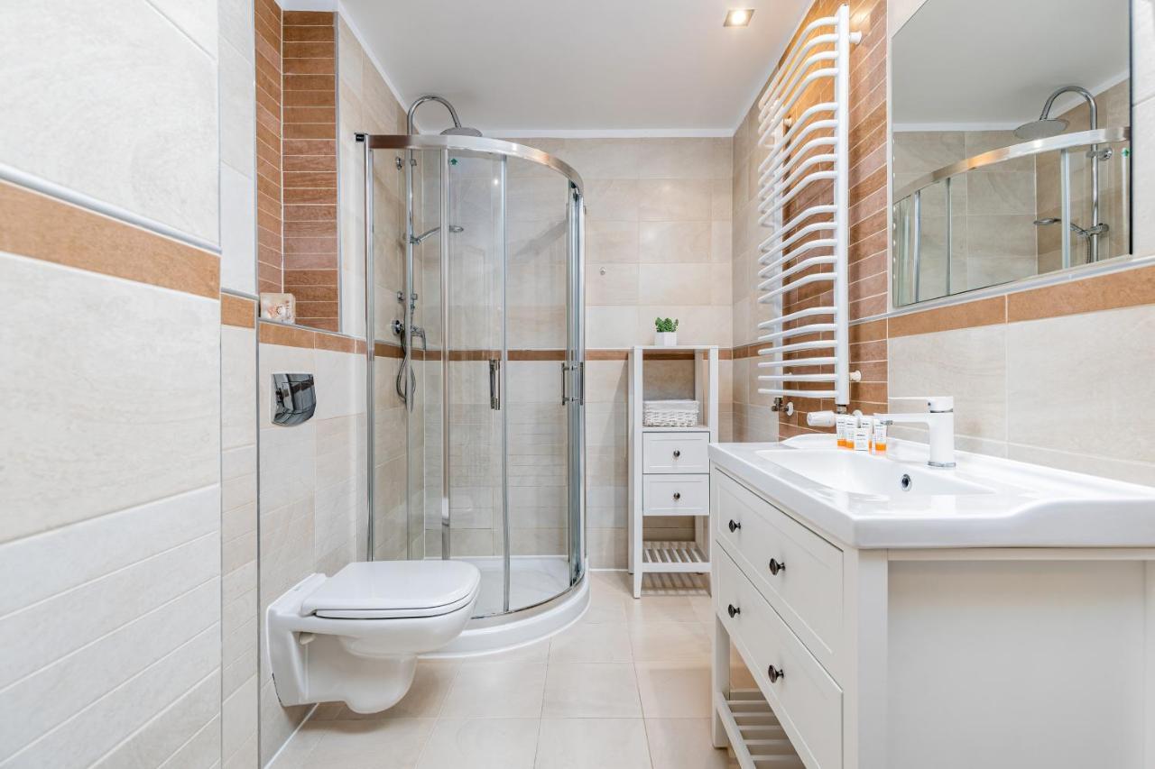 Apartamenty Feniks By Noclegi Renters Свиноуйсьце Экстерьер фото