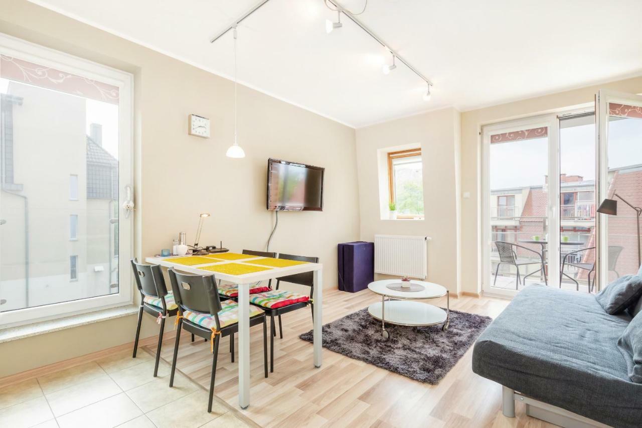 Apartamenty Feniks By Noclegi Renters Свиноуйсьце Экстерьер фото